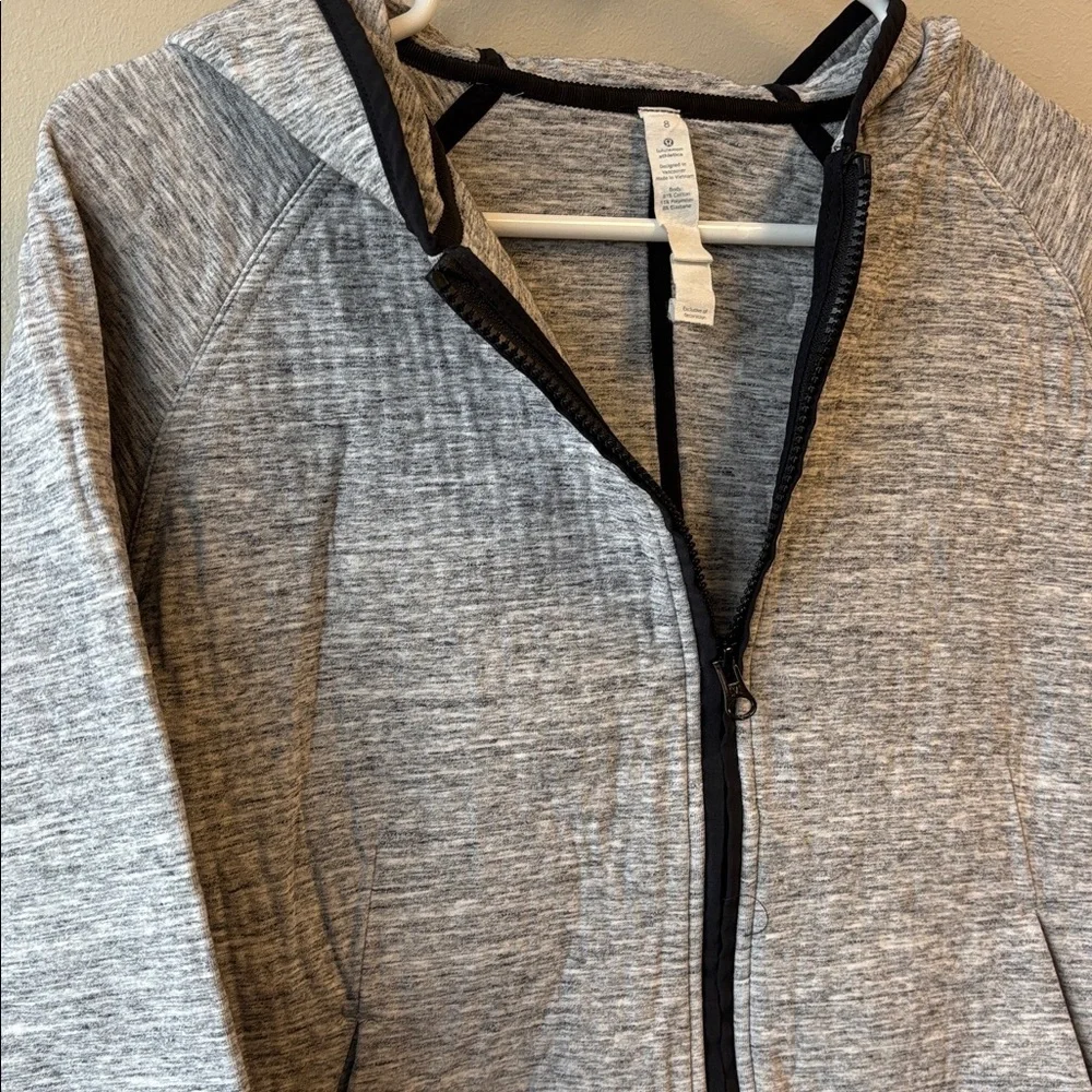 lululemon athletica heathered gray